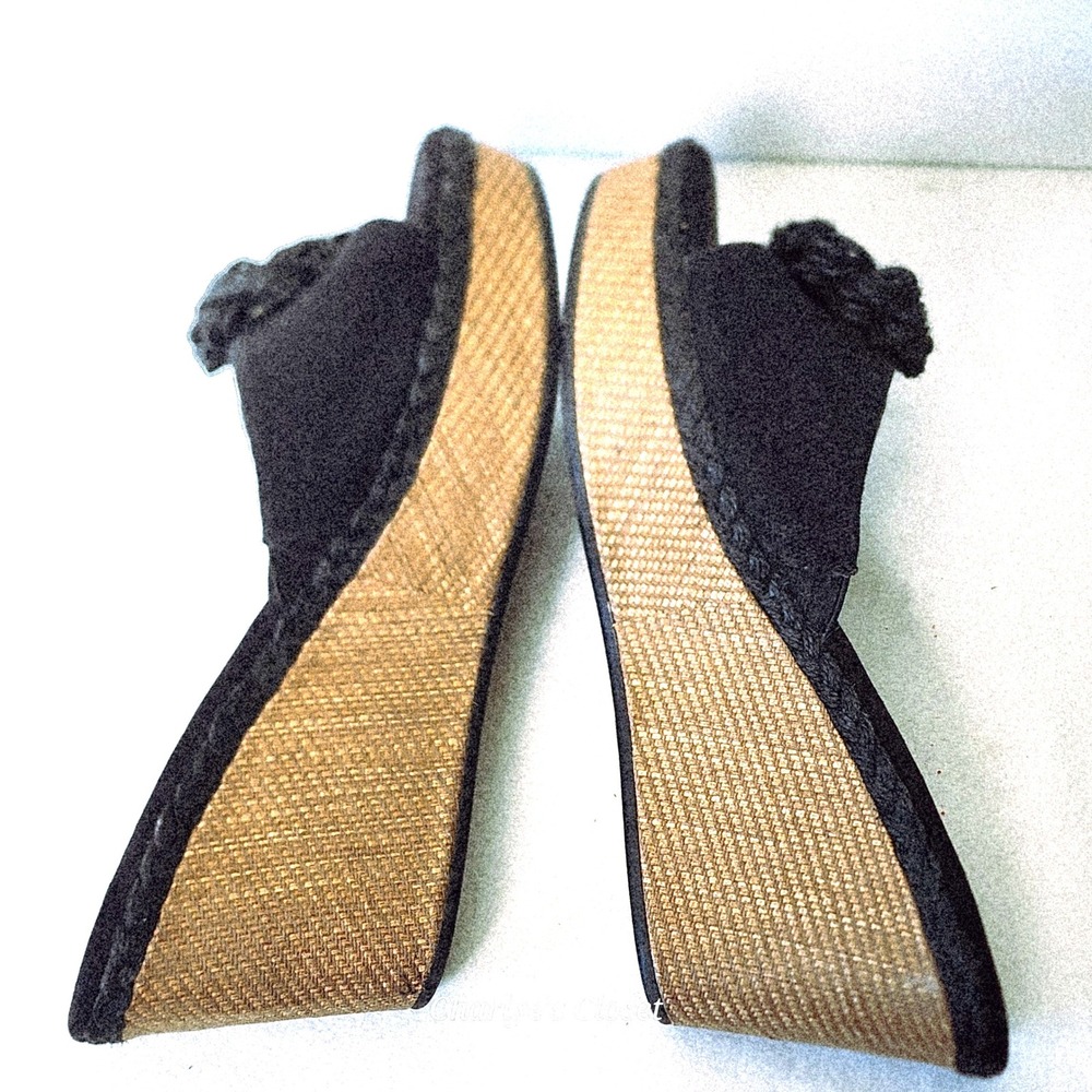 Lindsay Phillips Rosette Snap Jewel Wedge Sandals 8 NWOB Raffia HWGL2